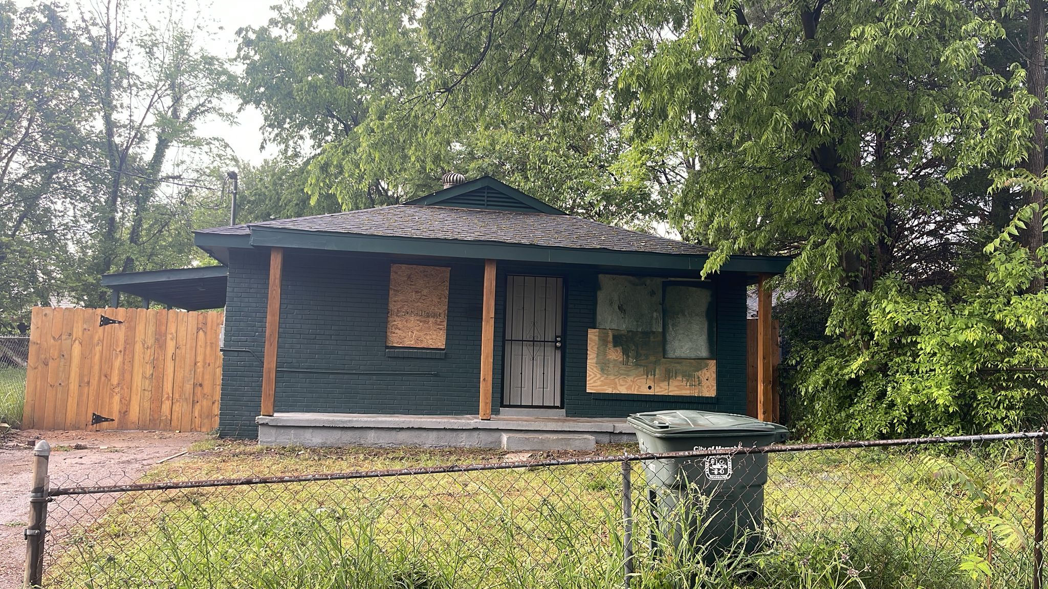 Property main image